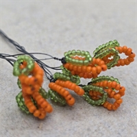 orange-perle-blomsterknopper-groenne-mini-blade-gamle-franske-blomster